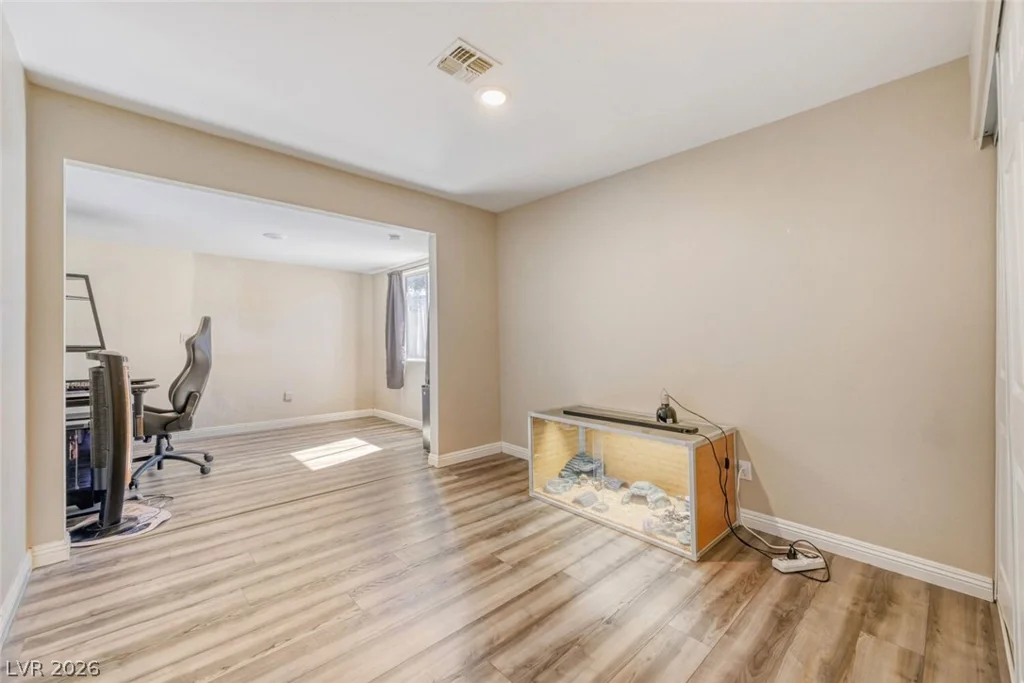 325 Rochell, Henderson, NV 89015