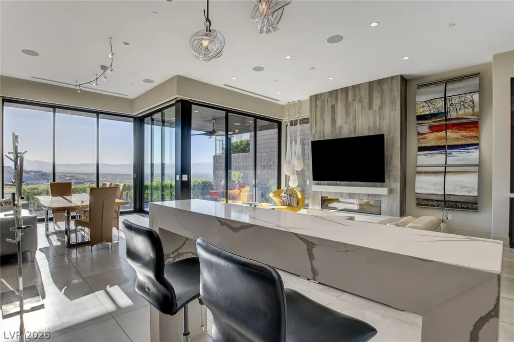 455 Tranquil Peak, Henderson, NV 89012