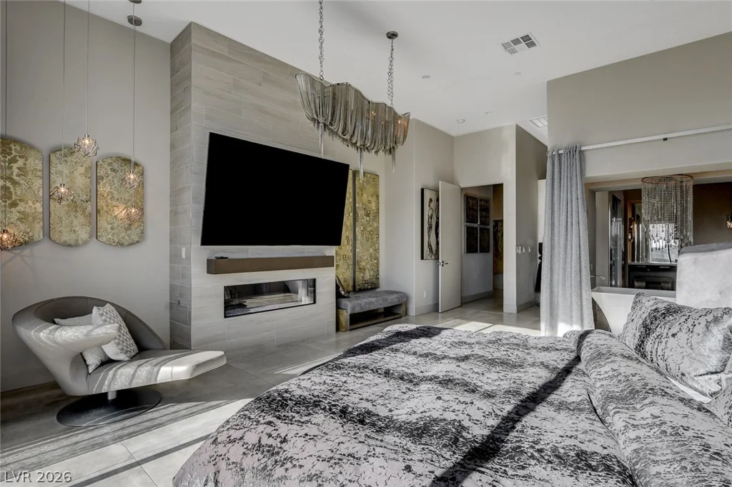 455 Tranquil Peak, Henderson, NV 89012