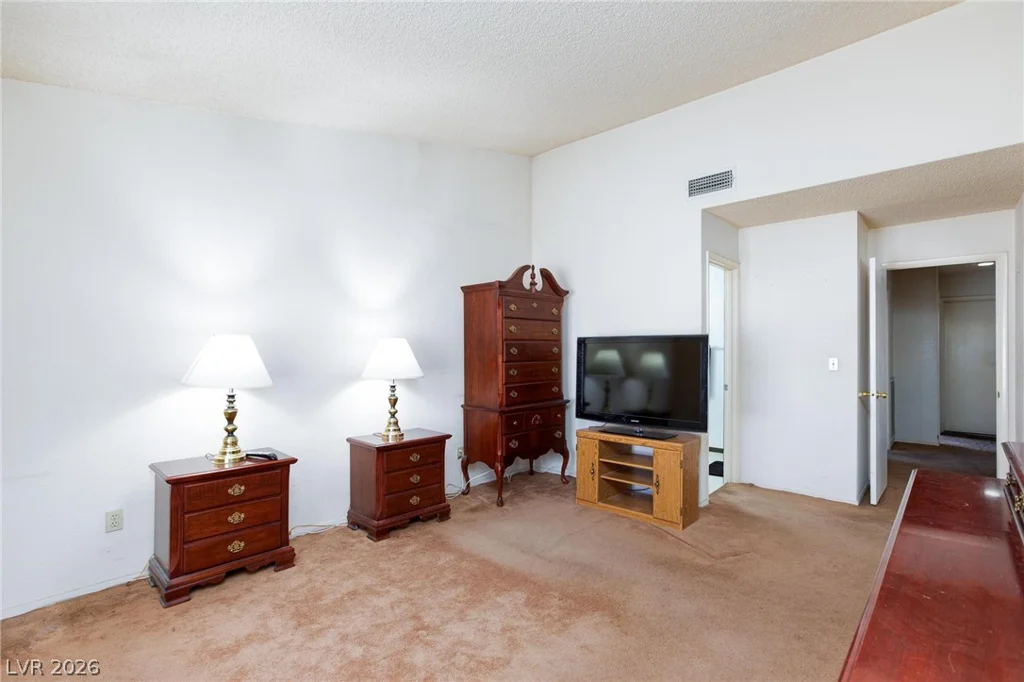 2546 Wolverton, Henderson, NV 89074