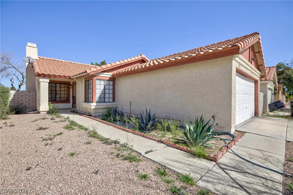 2546 Wolverton, Henderson, NV 89074