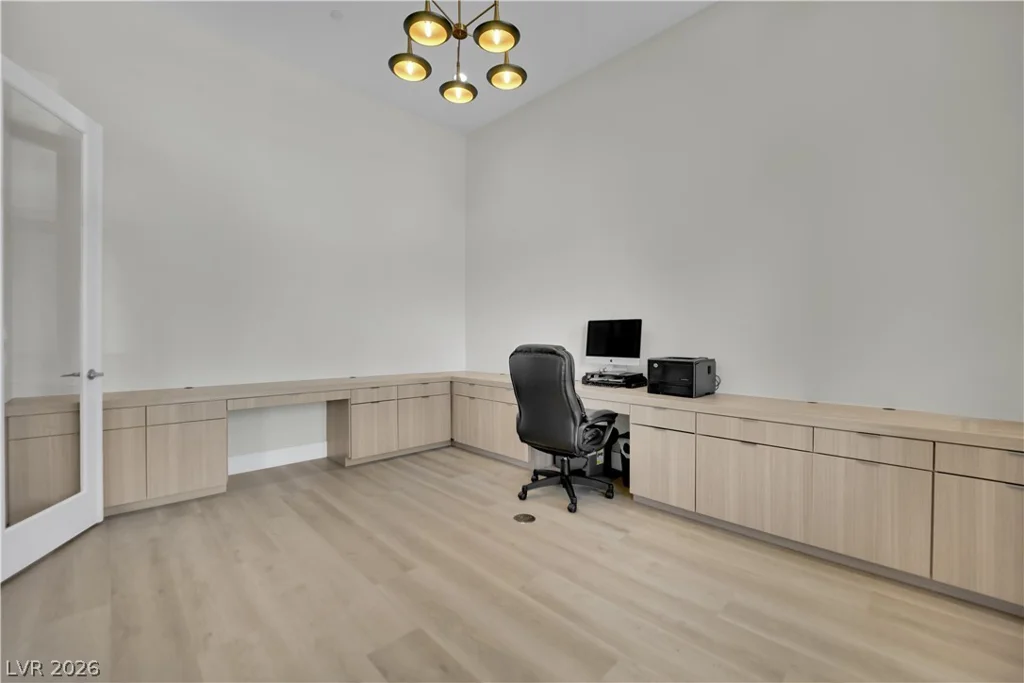 10973 Horizon Ledge, Las Vegas, NV 89135