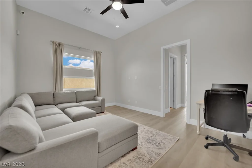 10973 Horizon Ledge, Las Vegas, NV 89135