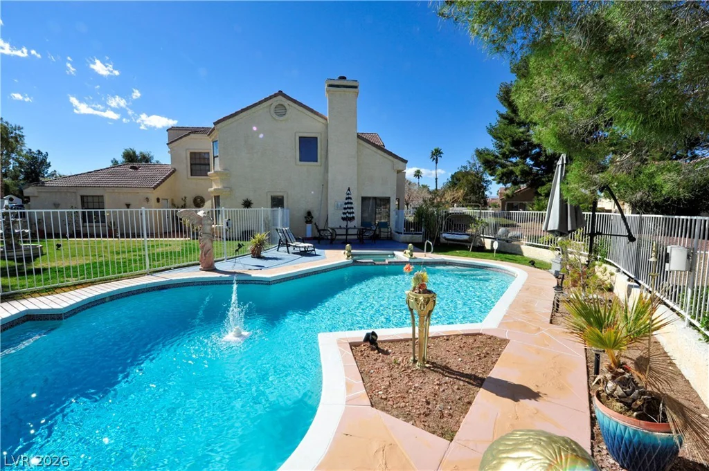 7208 Crooked Bow, Las Vegas, NV 89149
