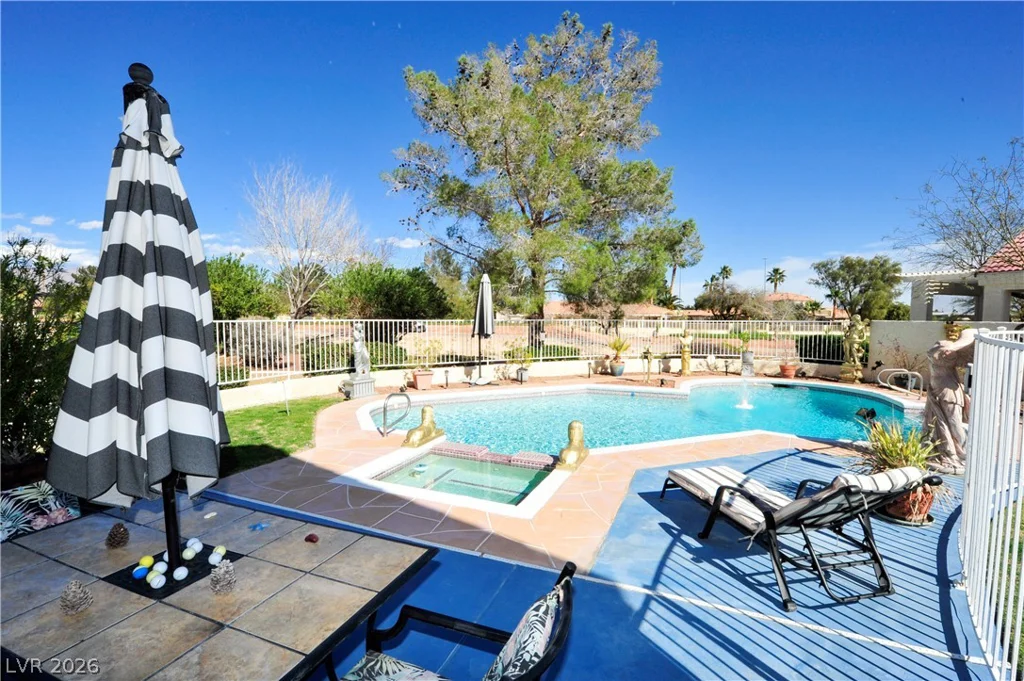7208 Crooked Bow, Las Vegas, NV 89149