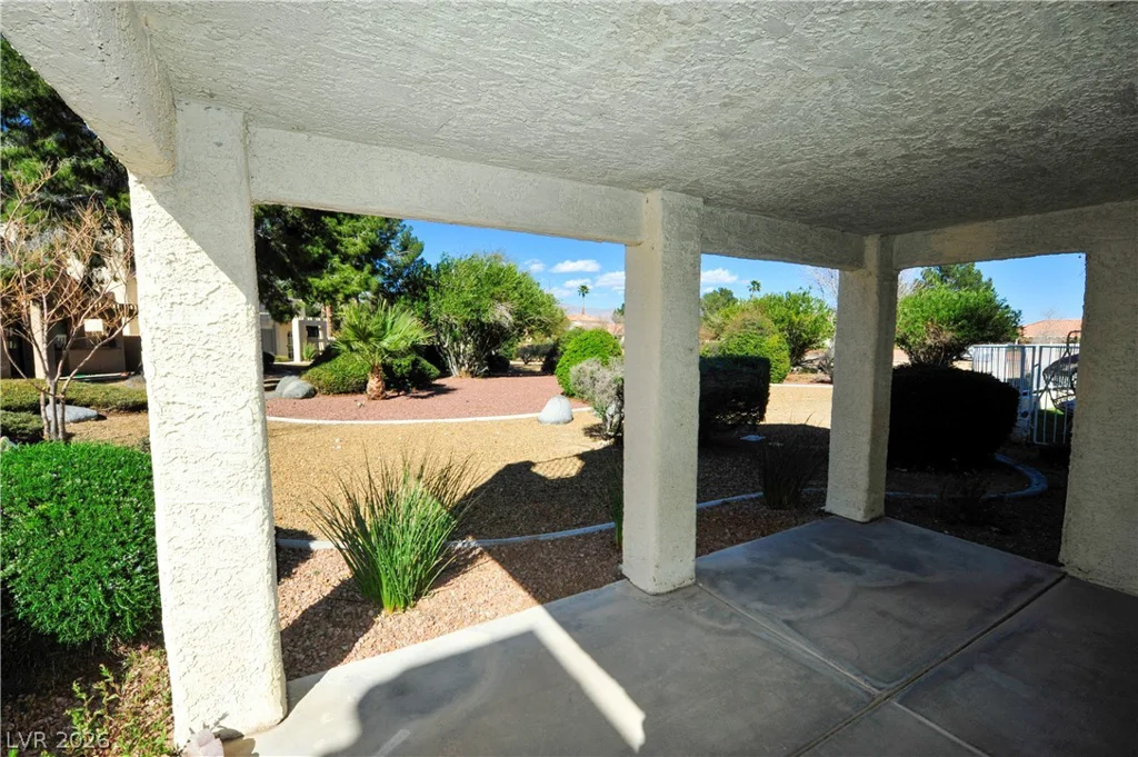 7208 Crooked Bow, Las Vegas, NV 89149