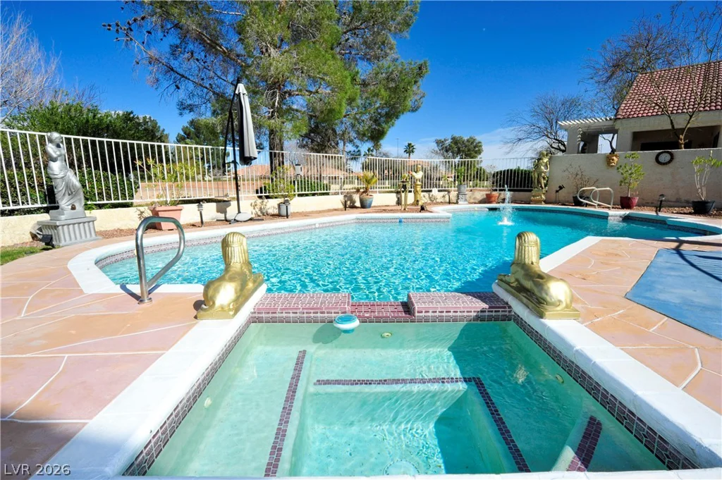 7208 Crooked Bow, Las Vegas, NV 89149