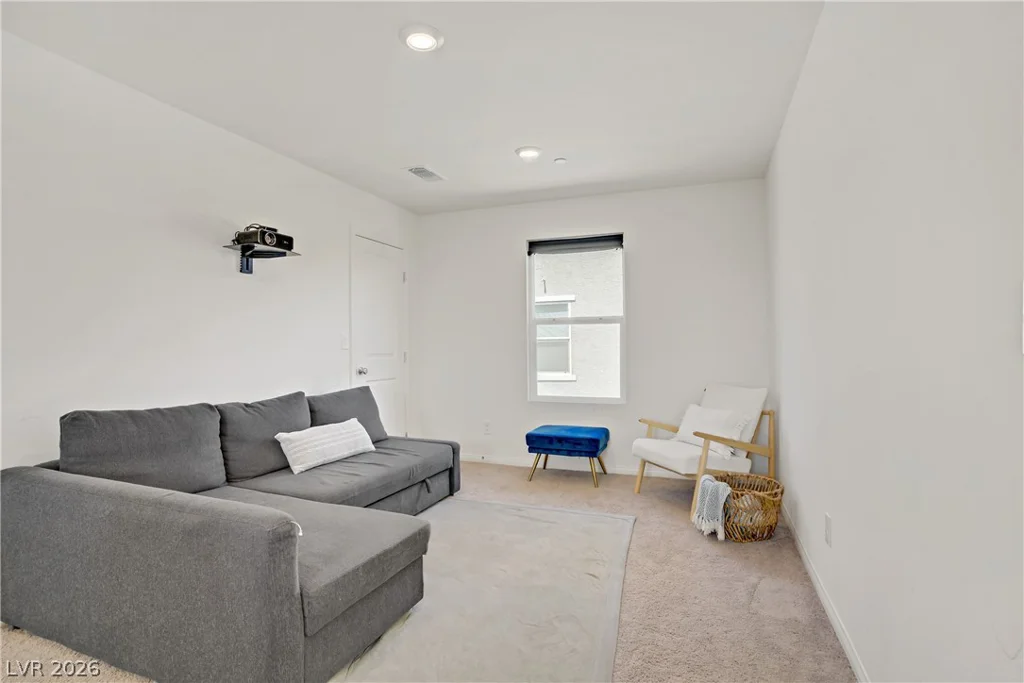 5692 Tinar, Las Vegas, NV 89113