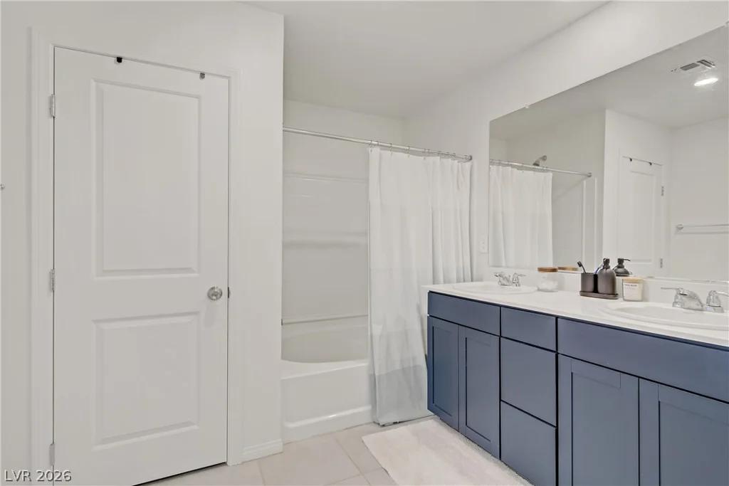 5692 Tinar, Las Vegas, NV 89113
