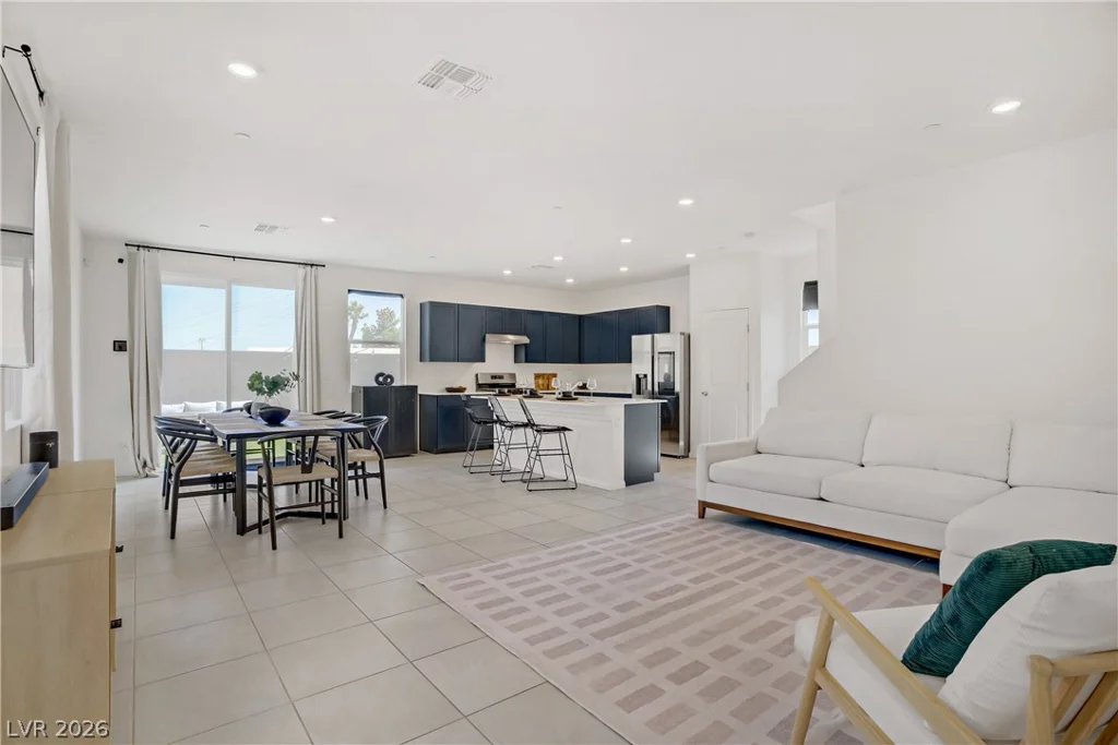 5692 Tinar, Las Vegas, NV 89113