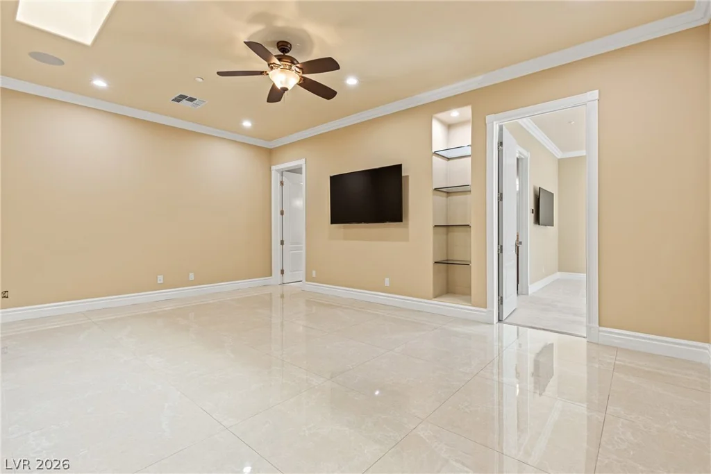 8574 Verde Park, Las Vegas, NV 89129