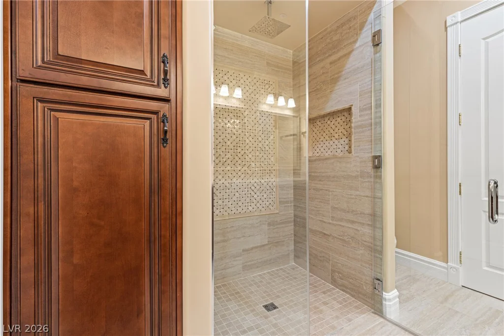 8574 Verde Park, Las Vegas, NV 89129