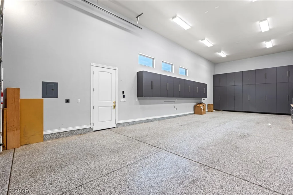 8574 Verde Park, Las Vegas, NV 89129