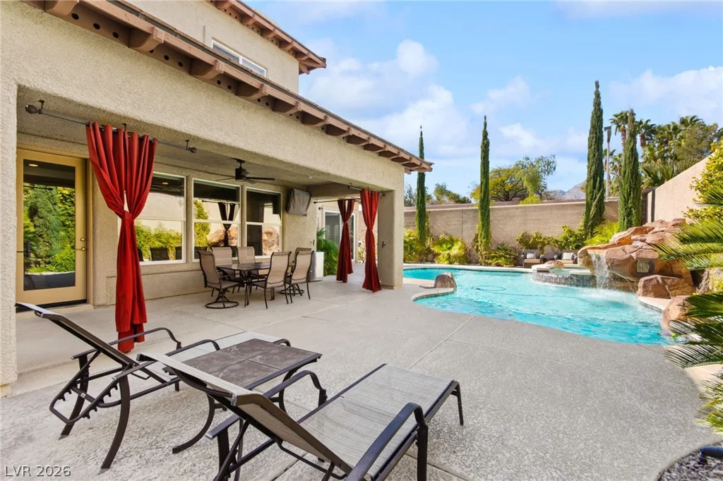 11558 Trevi Fountain, Las Vegas, NV 89138