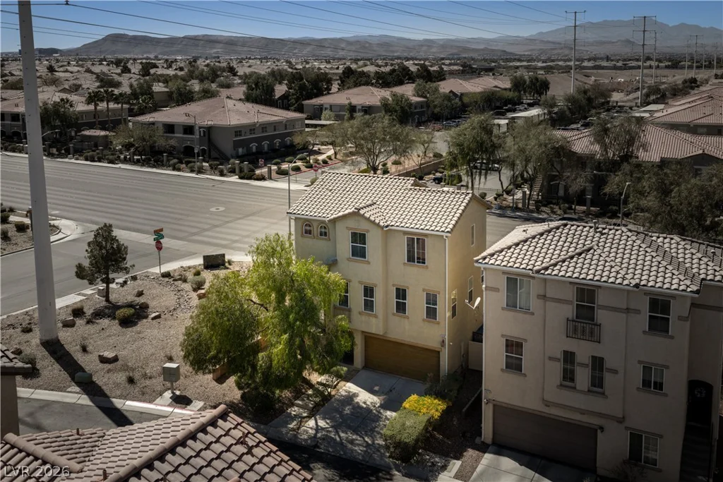 10287 Tiger Paws, Las Vegas, NV 89183