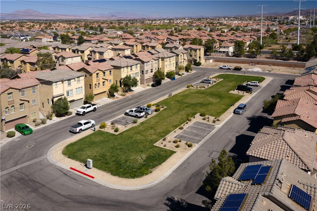 10287 Tiger Paws, Las Vegas, NV 89183