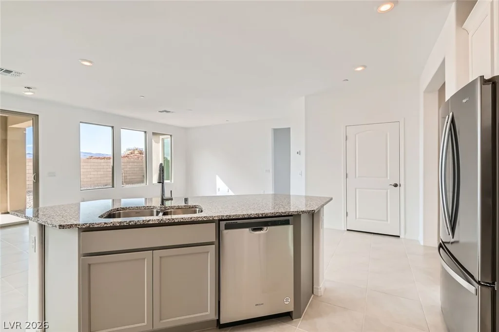 58 Sun Lily, Henderson, NV 89011