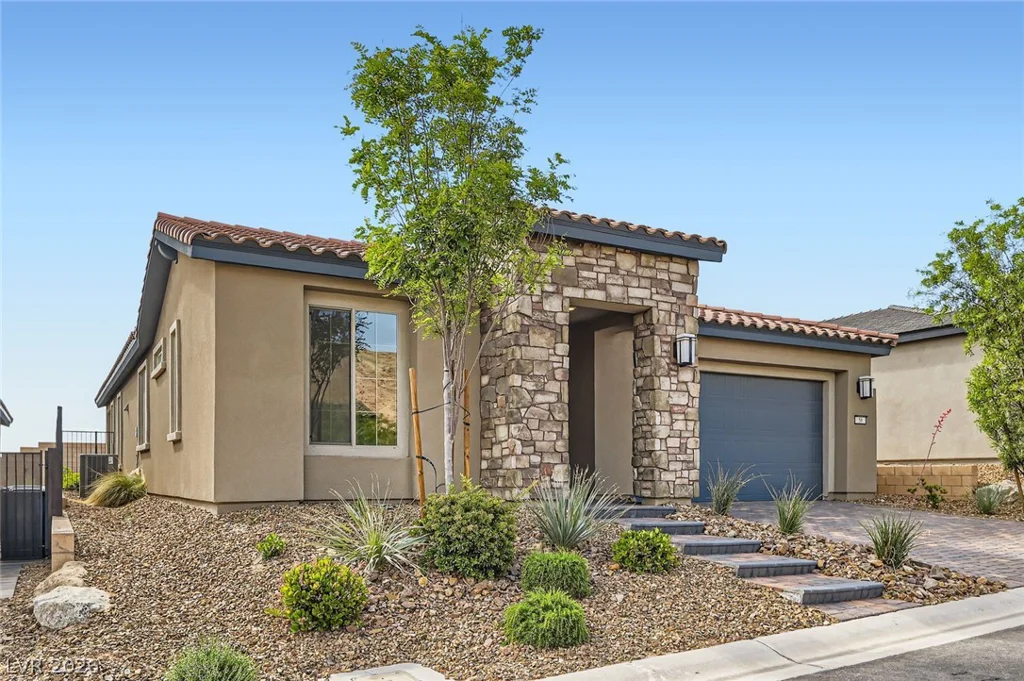 58 Sun Lily, Henderson, NV 89011