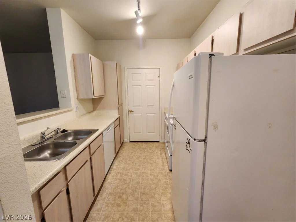 231 Horizon Ridge, Henderson, NV 89012
