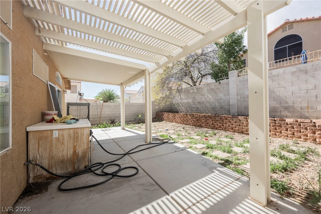 4435 Willowhill, Las Vegas, NV 89147