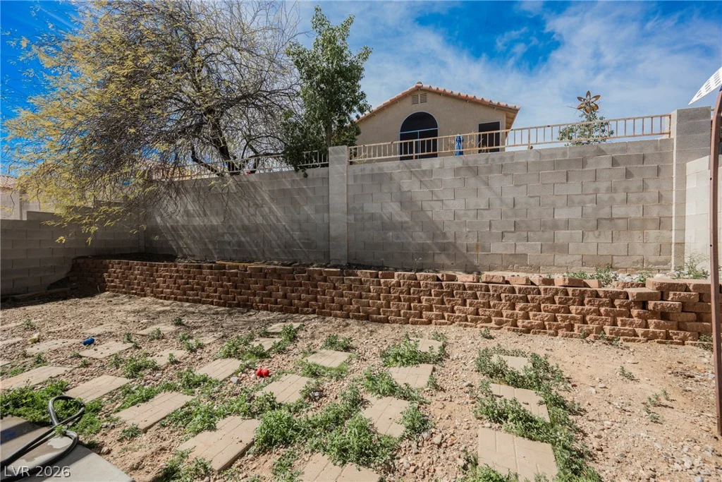 4435 Willowhill, Las Vegas, NV 89147