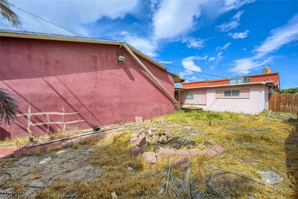 2031 Crawford, North Las Vegas, NV 89030