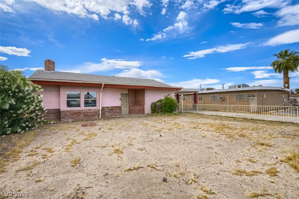 2031 Crawford, North Las Vegas, NV 89030