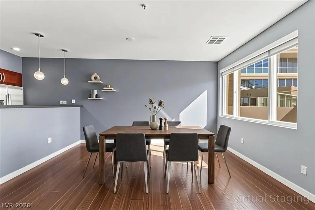 4555 Dean Martin, Las Vegas, NV 89103