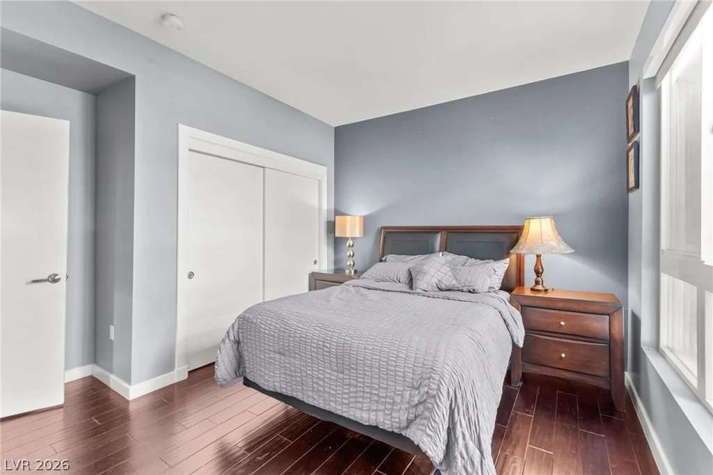 4555 Dean Martin, Las Vegas, NV 89103
