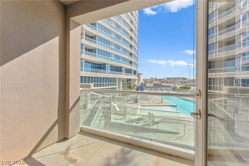 4555 Dean Martin, Las Vegas, NV 89103