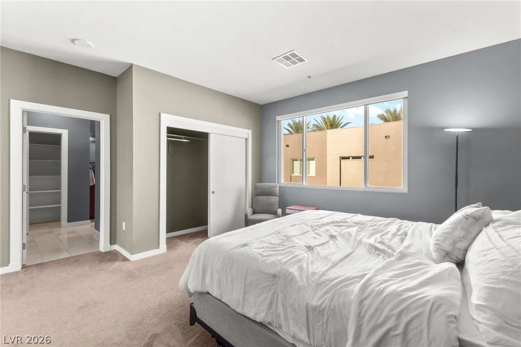 4555 Dean Martin, Las Vegas, NV 89103