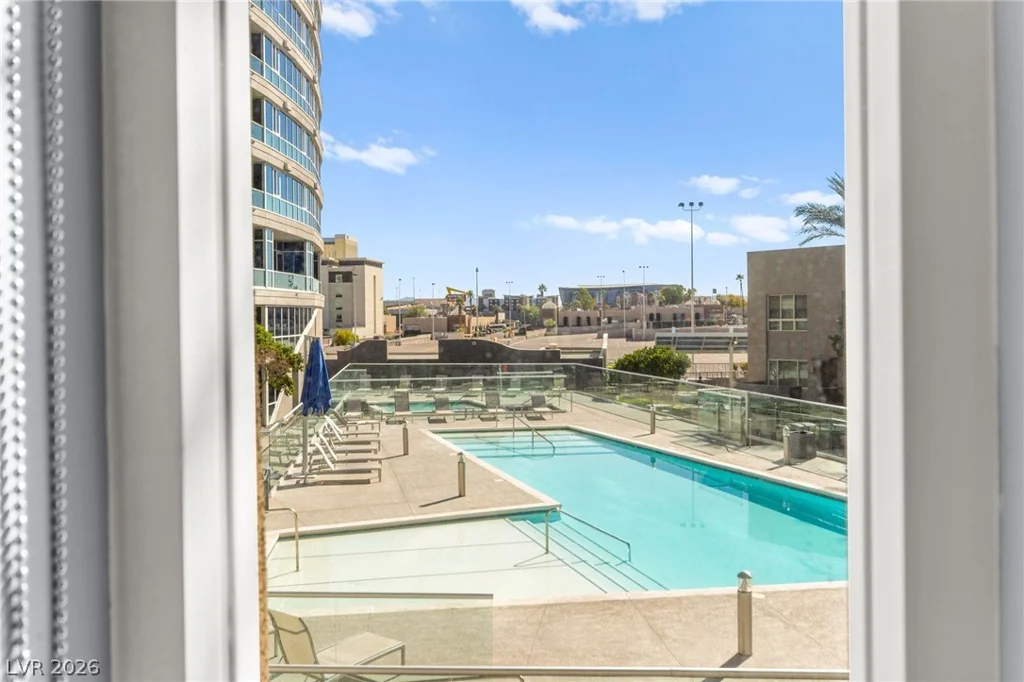 4555 Dean Martin, Las Vegas, NV 89103