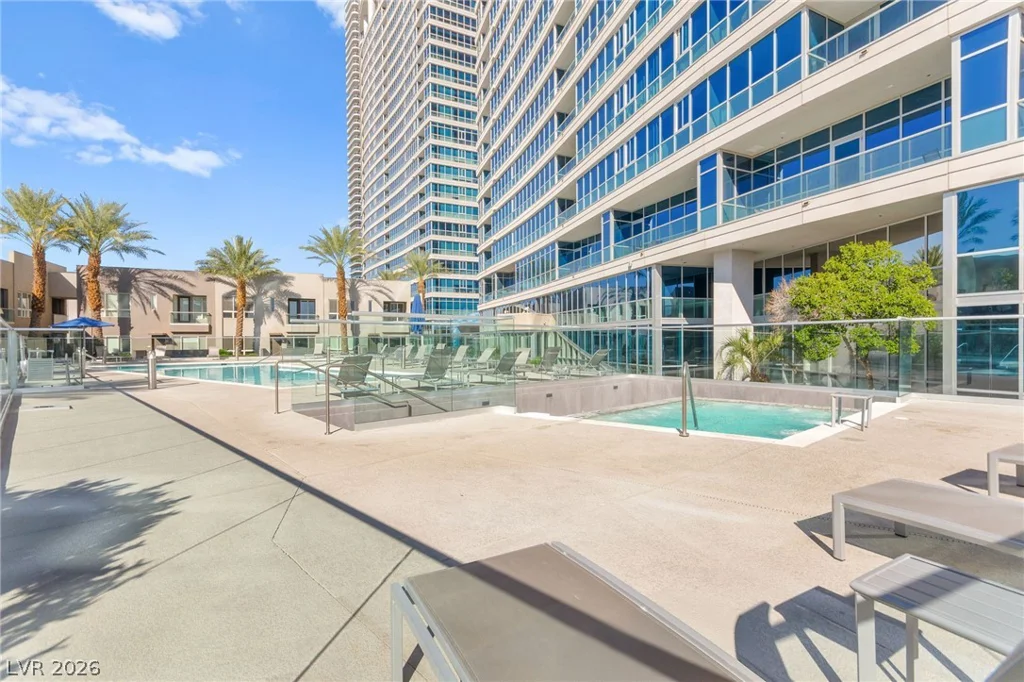 4555 Dean Martin, Las Vegas, NV 89103