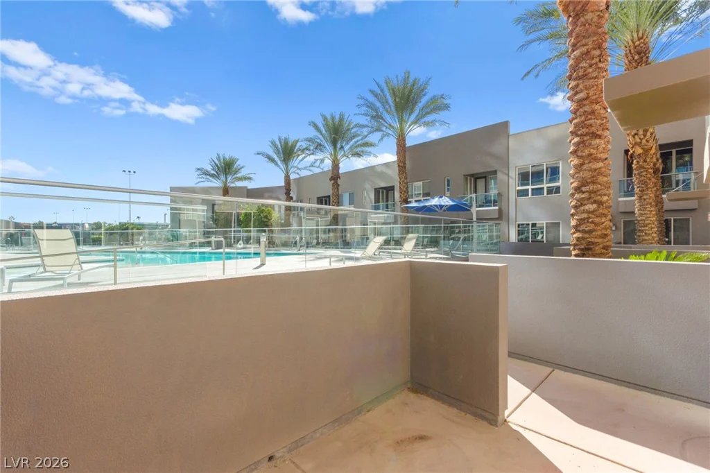4555 Dean Martin, Las Vegas, NV 89103