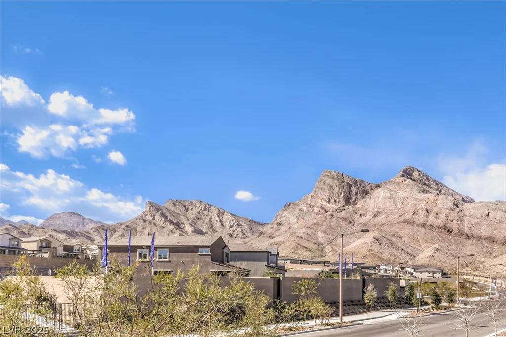 1801 Mangrove, Las Vegas, NV 89138