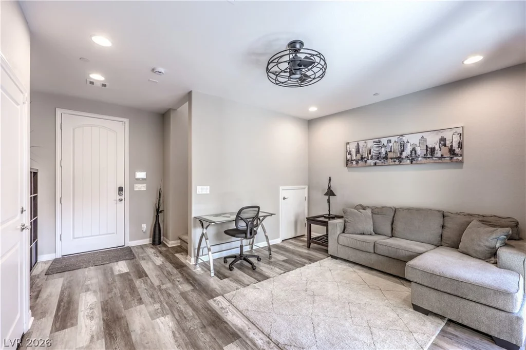 1801 Mangrove, Las Vegas, NV 89138