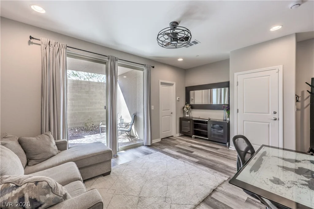 1801 Mangrove, Las Vegas, NV 89138