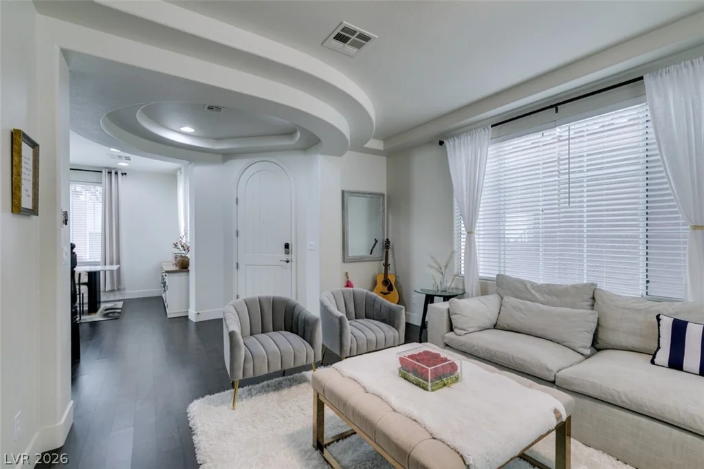 2374 Malaga Peak, Las Vegas, NV 89135