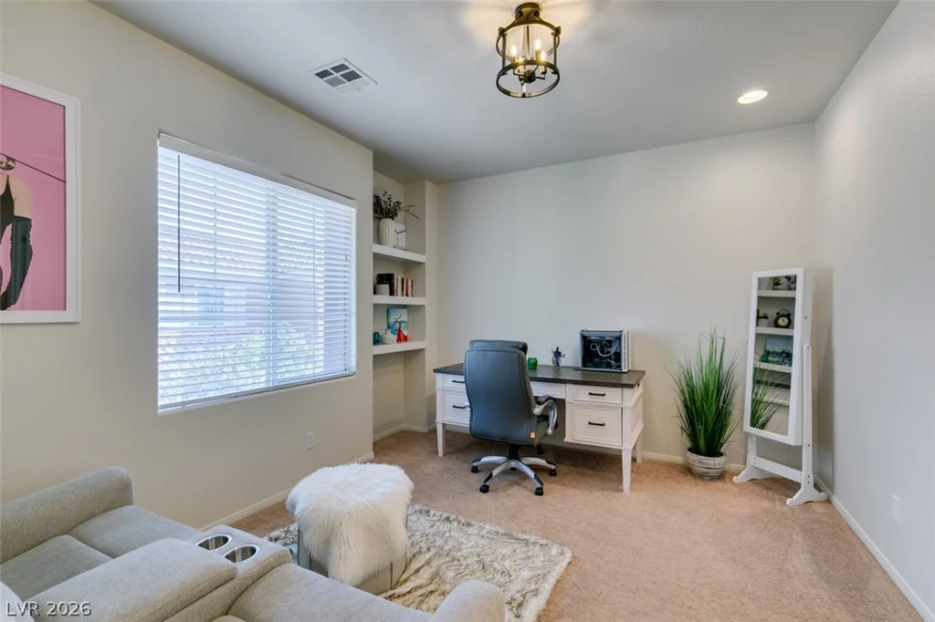 2374 Malaga Peak, Las Vegas, NV 89135
