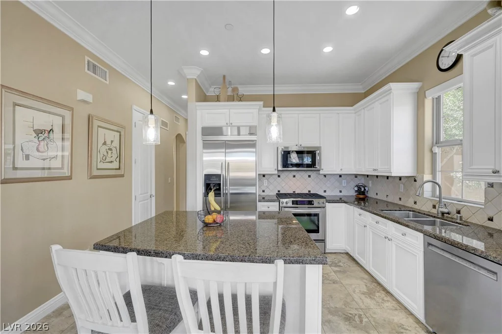 10 Via Visione, Henderson, NV 89011