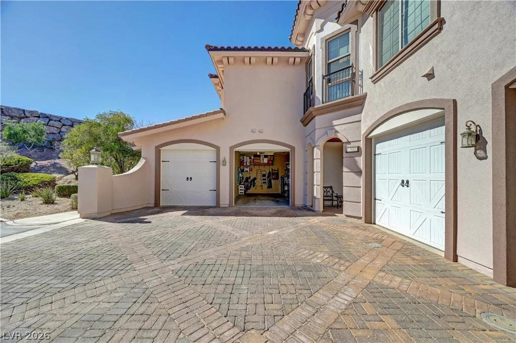 10 Via Visione, Henderson, NV 89011
