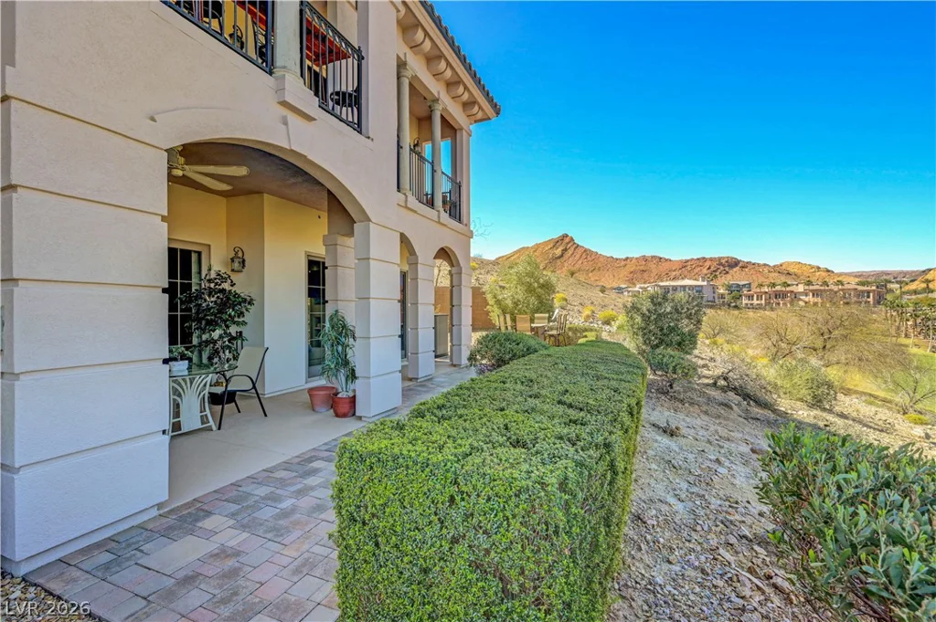 10 Via Visione, Henderson, NV 89011