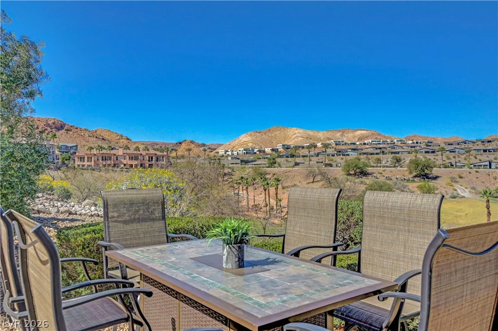 10 Via Visione, Henderson, NV 89011