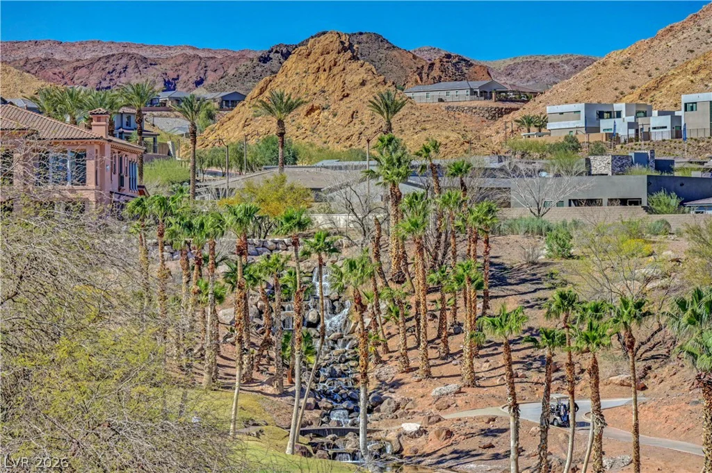 10 Via Visione, Henderson, NV 89011