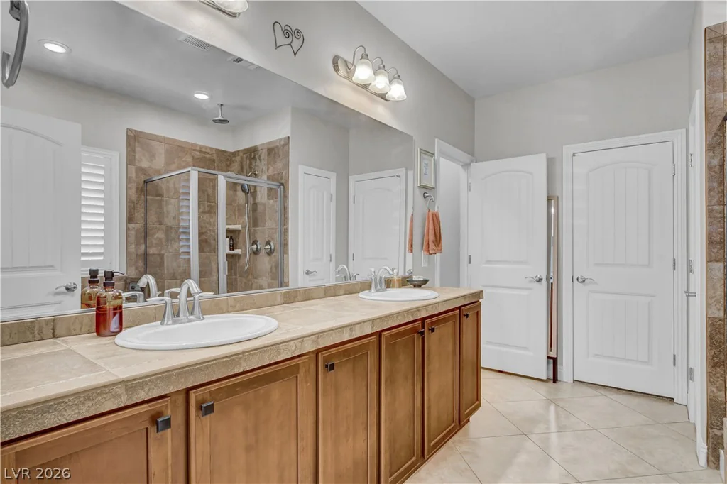 10697 Acacia Park, Las Vegas, NV 89135