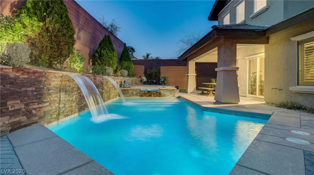 10697 Acacia Park, Las Vegas, NV 89135