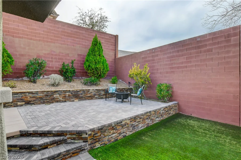 10697 Acacia Park, Las Vegas, NV 89135