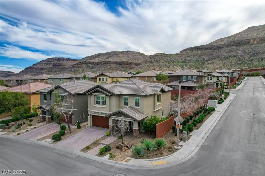 10697 Acacia Park, Las Vegas, NV 89135