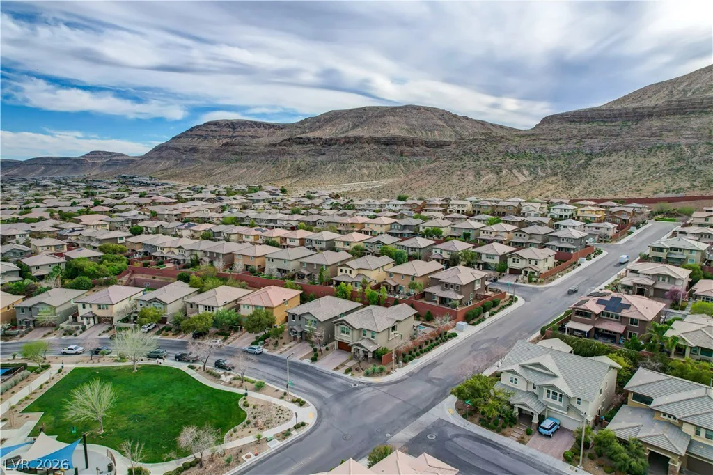10697 Acacia Park, Las Vegas, NV 89135