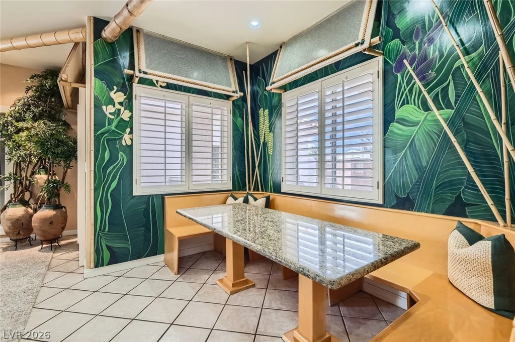 3290 Vicki, Las Vegas, NV 89139